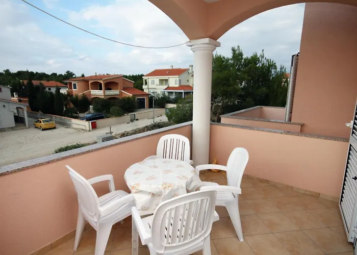 Vrsi - Mulo 5860b Apartament Nin